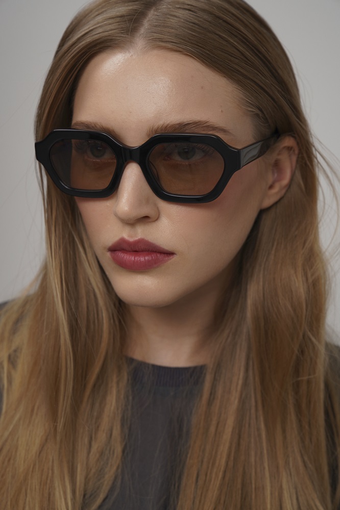 eyerepublic 2447.jpg