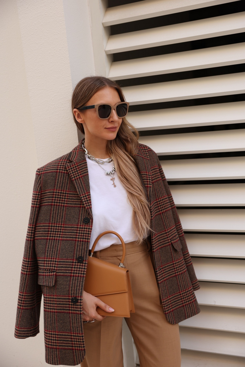 Girlboss 02 1.jpeg