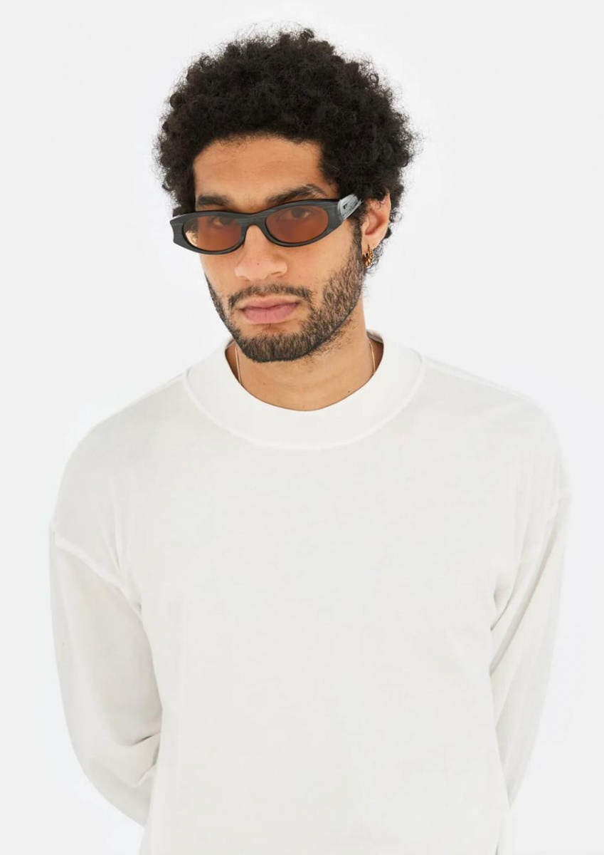 RSF RAZZO BLACK STRIPED RQ6 54.jpeg