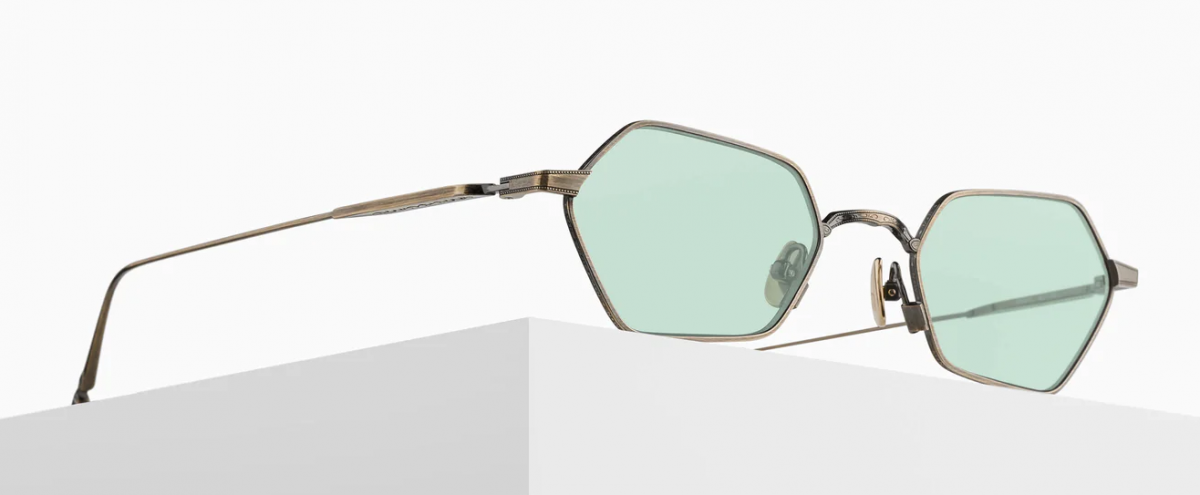 matsuda-sunglass-m3138-ag-49-pedestal_1600x.jpg