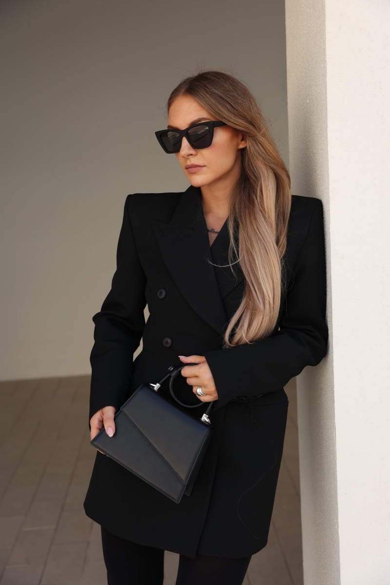 Bad Girl black  matte 4.jpeg