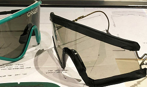 OAKLEY — история бренда
