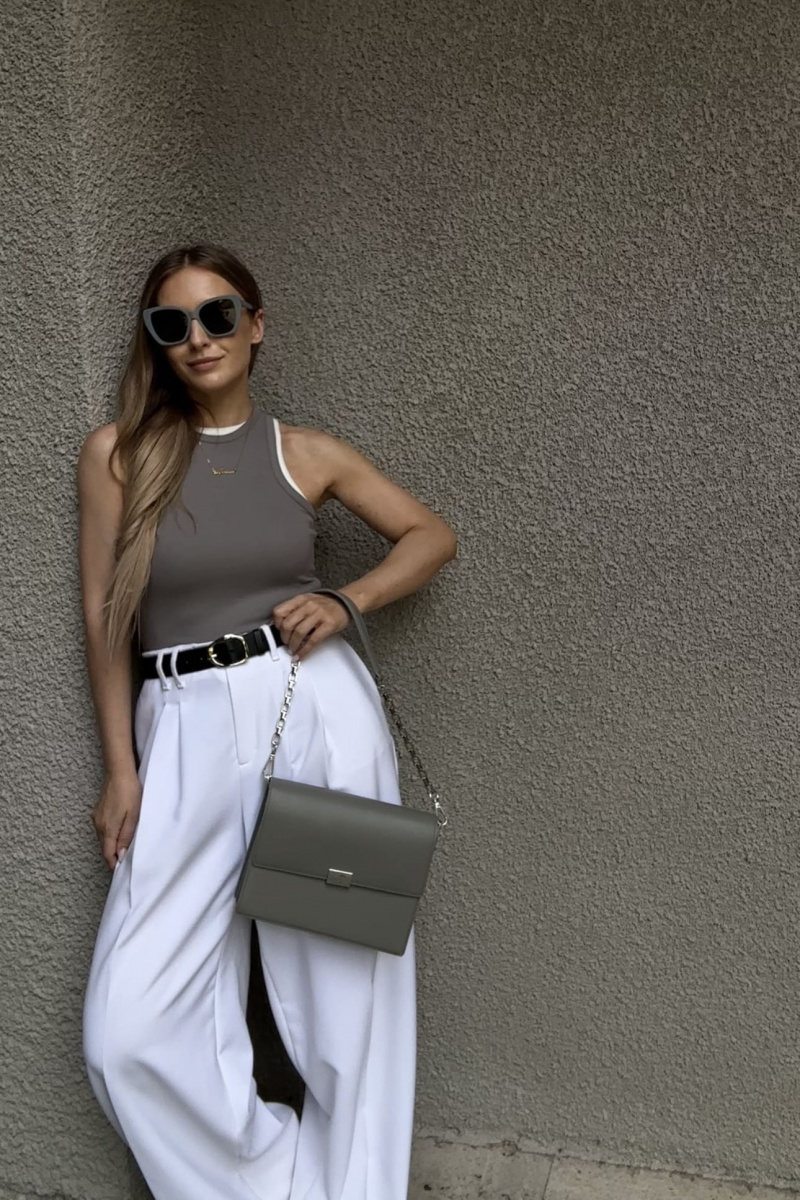 DramaQueen Cloud Grey Matte 3.jpg